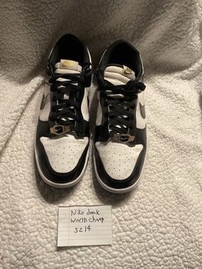 Nike Men's Black and White Dunk Low Sneakers